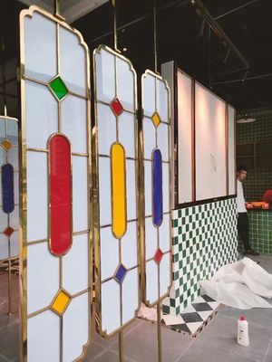 좋은 가격 샘플 무료 다채로운 스테인리스 스틸 금속 304 드로잉 무료 핫 K.S.A 지역 온라인으로