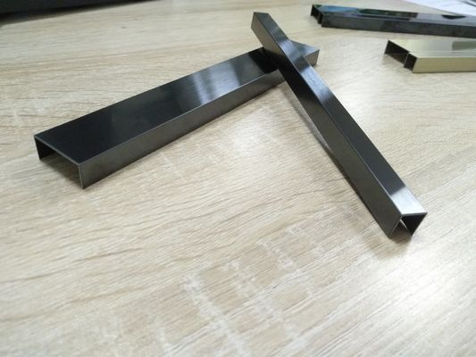 좋은 가격 U 모양 청동 타일 트림 금색 세라믹 판 온라인으로