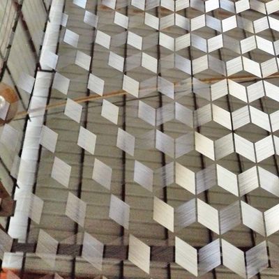 좋은 가격 금속 주택 스틸 프레임 스테인리스 스틸 테이블 의자 거실 편의 온라인으로