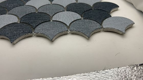 좋은 가격 스테인레스 스틸 룸 디바이더 붓 스틸 모자이크 타일 온라인으로