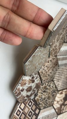 좋은 가격 금 스테인리스 스틸 모자이크 내부 벽에 모양 금속 모자이크 타일 온라인으로