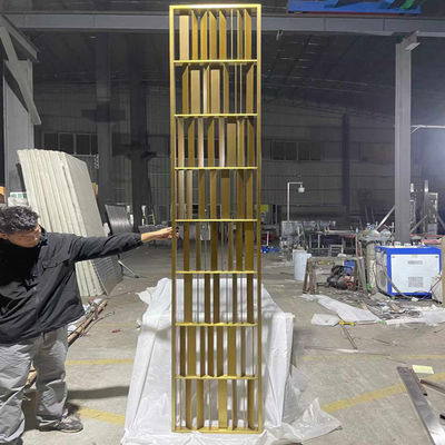 좋은 가격 304 골드 PVD 코팅 인기 디자인 홈 인테리어 호텔 장식용 방 분단기 현대 파티션 온라인으로