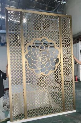 좋은 가격 Classical Stainless Steel Partition with Floral & Leaf Motif 온라인으로